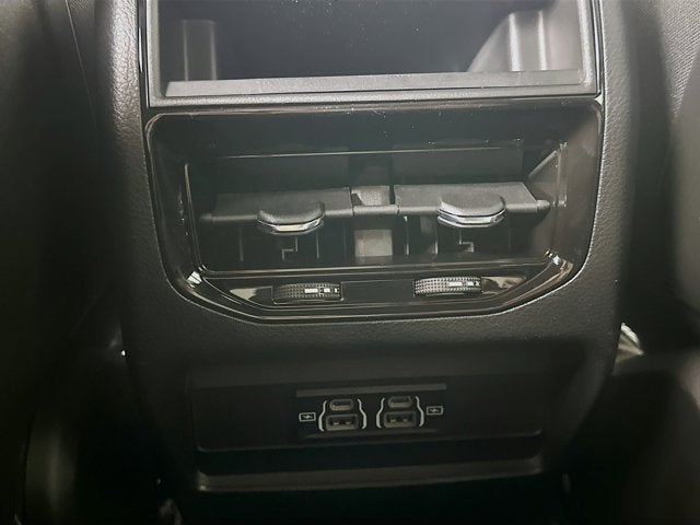 2025 Jeep Grand Cherokee GRAND CHEROKEE LAREDO 4X2