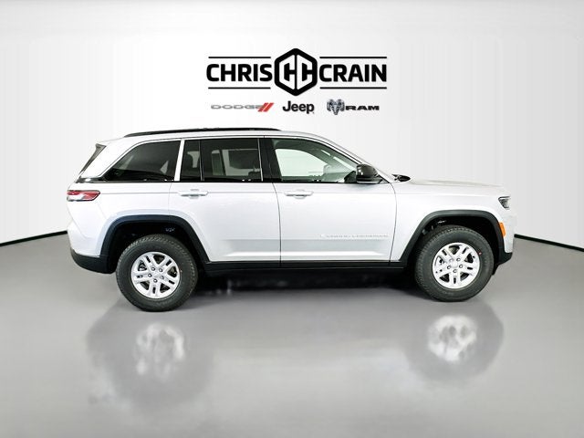 2025 Jeep Grand Cherokee GRAND CHEROKEE LAREDO 4X2