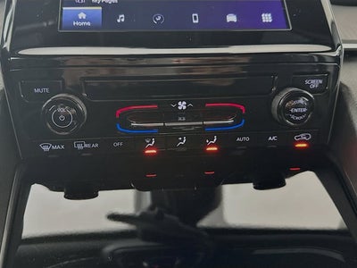 2025 Jeep Grand Cherokee GRAND CHEROKEE LAREDO X 4X2