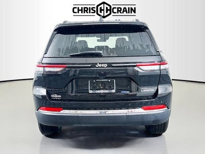 2025 Jeep Grand Cherokee GRAND CHEROKEE LAREDO X 4X2