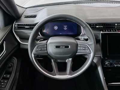 2025 Jeep Grand Cherokee GRAND CHEROKEE LAREDO X 4X2