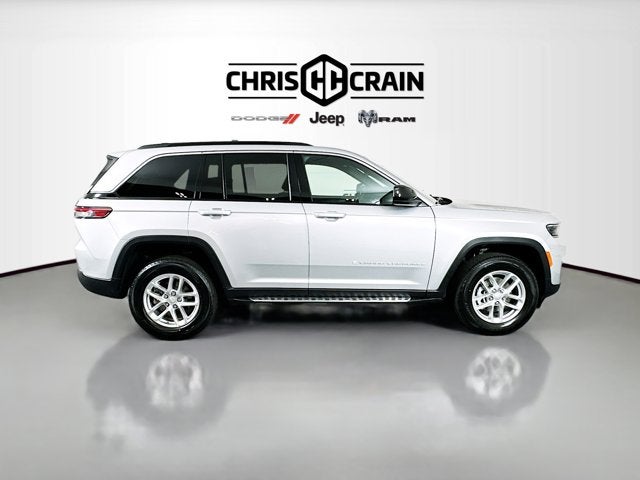 2025 Jeep Grand Cherokee GRAND CHEROKEE LAREDO X 4X2