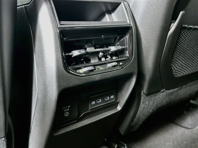 2027 Jeep Grand Cherokee GRAND CHEROKEE LAREDO ALTITUDE 4X2