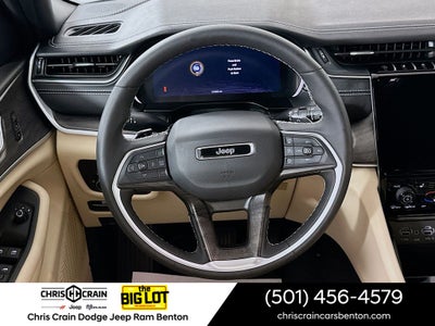 2025 Jeep Grand Cherokee Limited 4x2