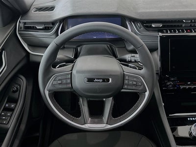 2025 Jeep Grand Cherokee GRAND CHEROKEE LAREDO 4X4