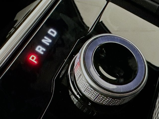 2025 Jeep Grand Cherokee GRAND CHEROKEE LAREDO 4X4