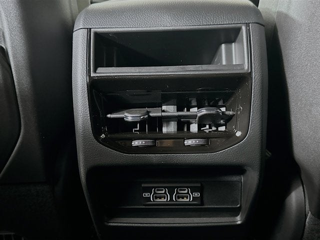 2025 Jeep Grand Cherokee GRAND CHEROKEE LAREDO 4X4