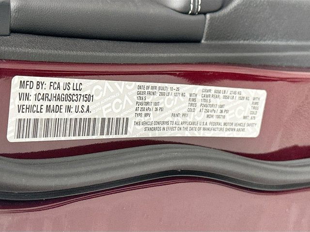 2025 Jeep Grand Cherokee GRAND CHEROKEE LAREDO 4X4