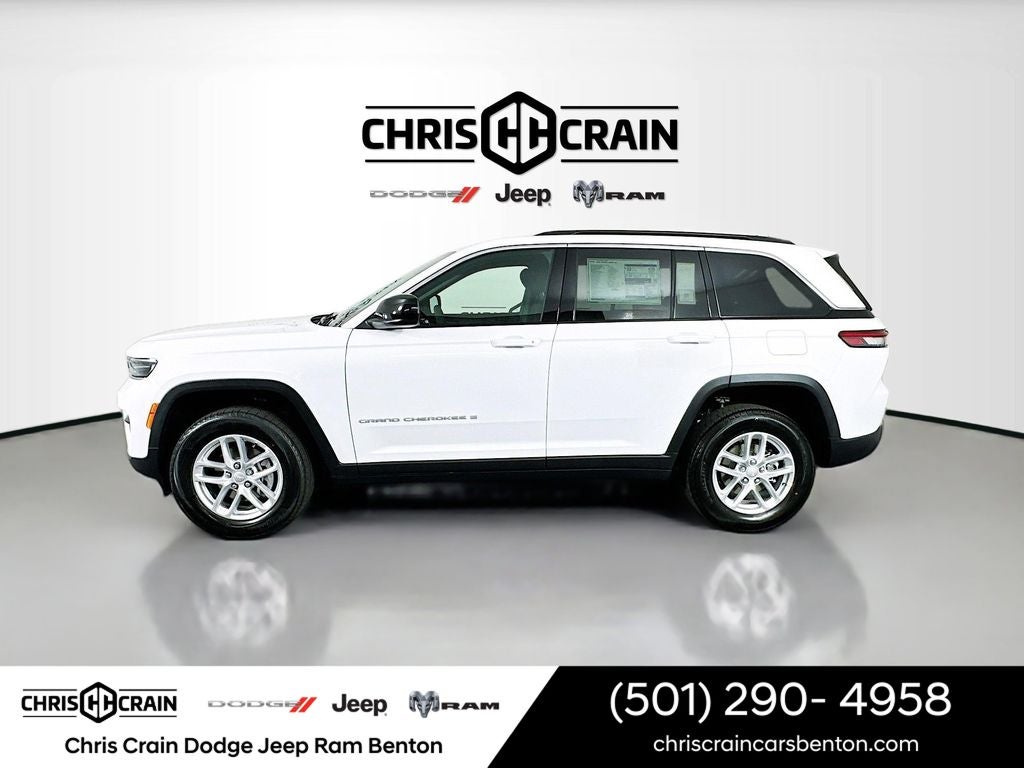 2025 Jeep Grand Cherokee GRAND CHEROKEE LAREDO X 4X4