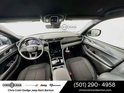 2026 Jeep Grand Cherokee GRAND CHEROKEE LAREDO 4X4