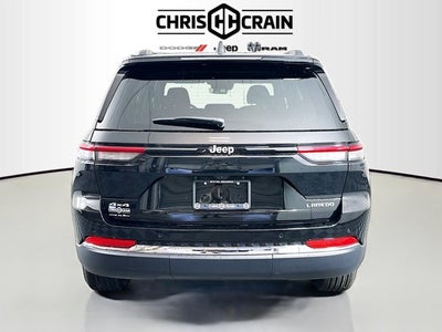 2025 Jeep Grand Cherokee GRAND CHEROKEE LAREDO X 4X4
