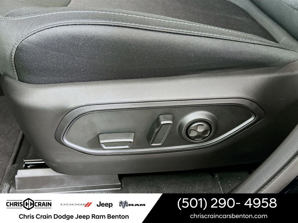 2025 Jeep Grand Cherokee GRAND CHEROKEE LAREDO 4X4