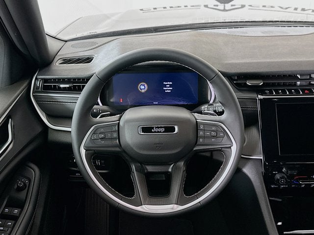 2025 Jeep Grand Cherokee GRAND CHEROKEE LAREDO 4X4