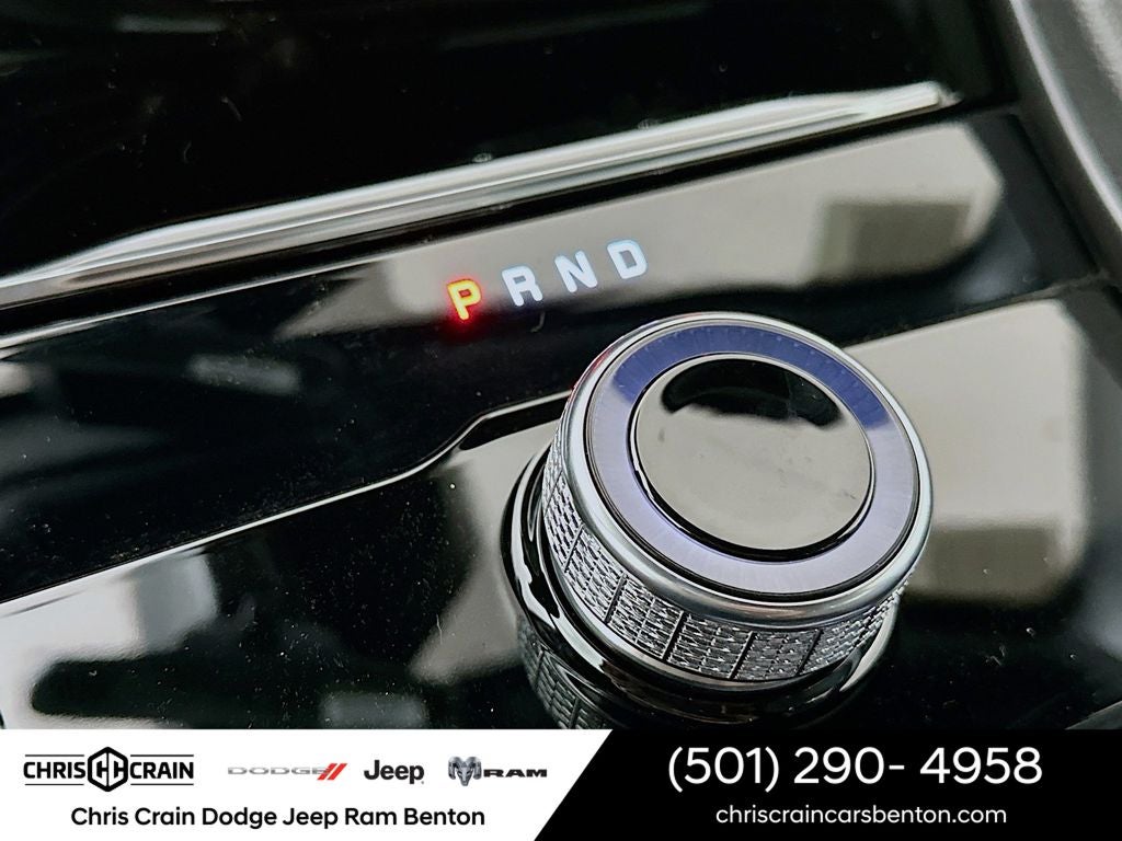 2025 Jeep Grand Cherokee GRAND CHEROKEE LAREDO 4X4