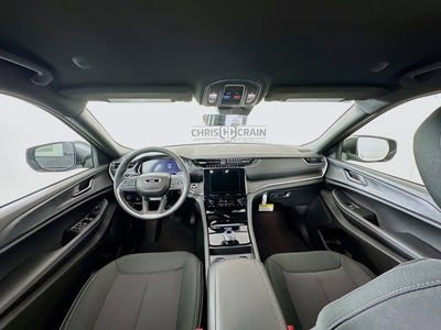 2025 Jeep Grand Cherokee GRAND CHEROKEE LAREDO 4X4