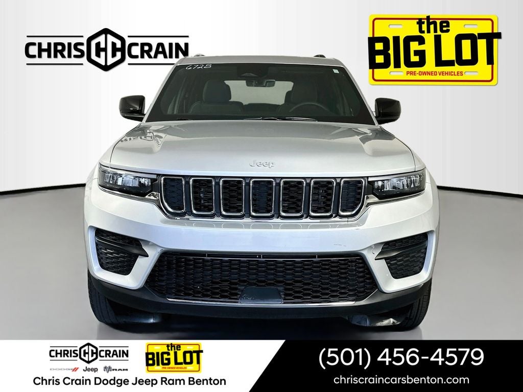 2025 Jeep Grand Cherokee Laredo X 4x4