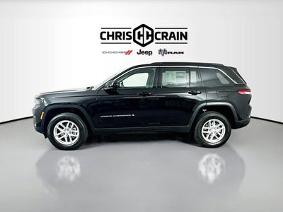 2025 Jeep Grand Cherokee GRAND CHEROKEE LAREDO X 4X4