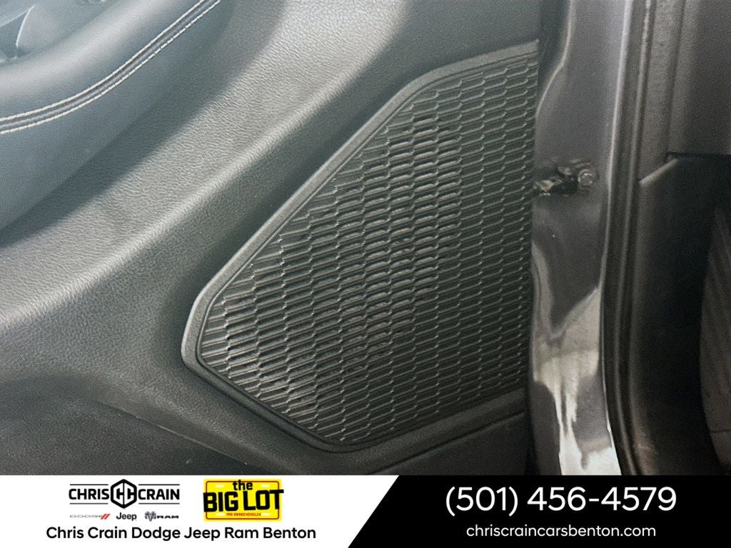 2023 Jeep Grand Cherokee Laredo 4x4