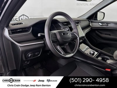 2025 Jeep Grand Cherokee GRAND CHEROKEE LAREDO X 4X4