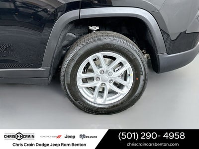 2025 Jeep Grand Cherokee GRAND CHEROKEE LAREDO X 4X4