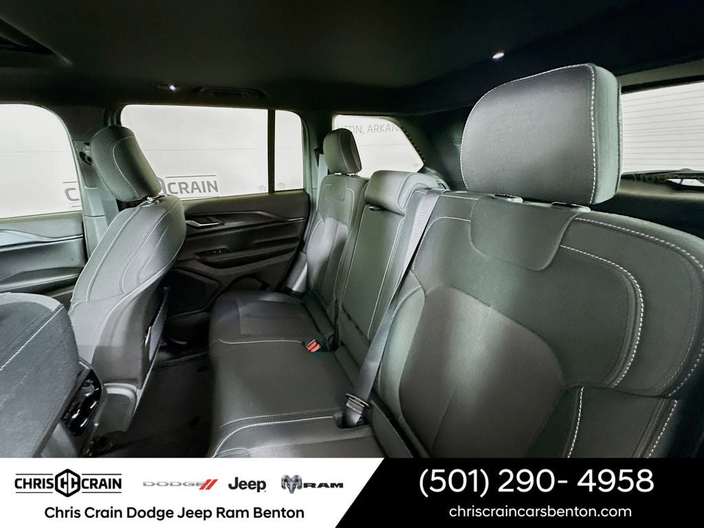 2026 Jeep Grand Cherokee GRAND CHEROKEE LAREDO X 4X4