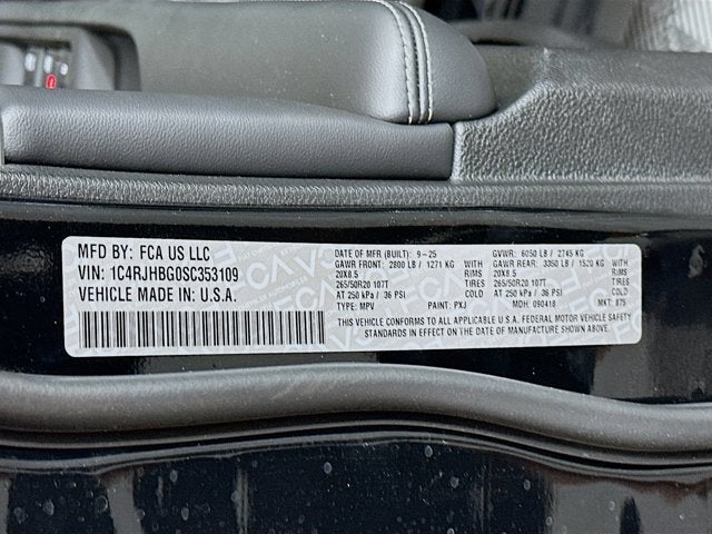 2025 Jeep Grand Cherokee GRAND CHEROKEE LIMITED 4X4