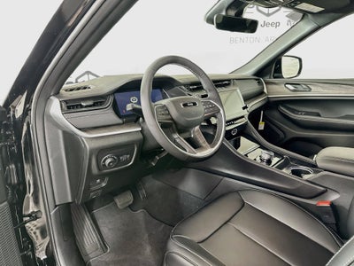 2027 Jeep Grand Cherokee GRAND CHEROKEE LIMITED 4X4