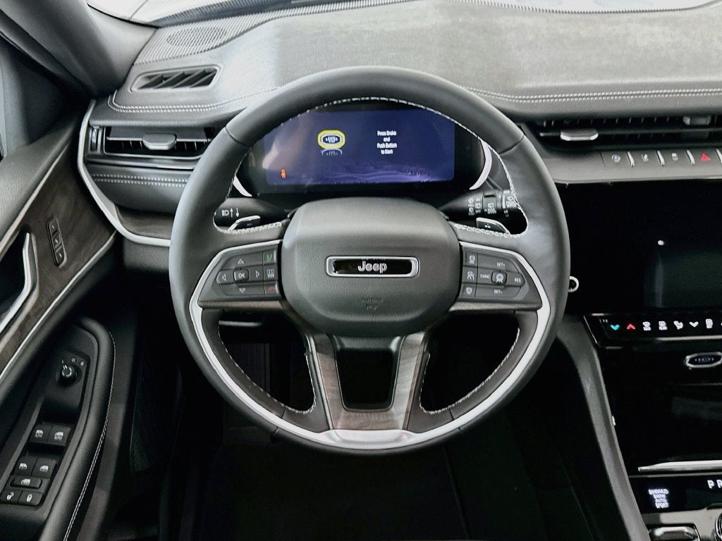 2027 Jeep Grand Cherokee GRAND CHEROKEE LIMITED 4X4