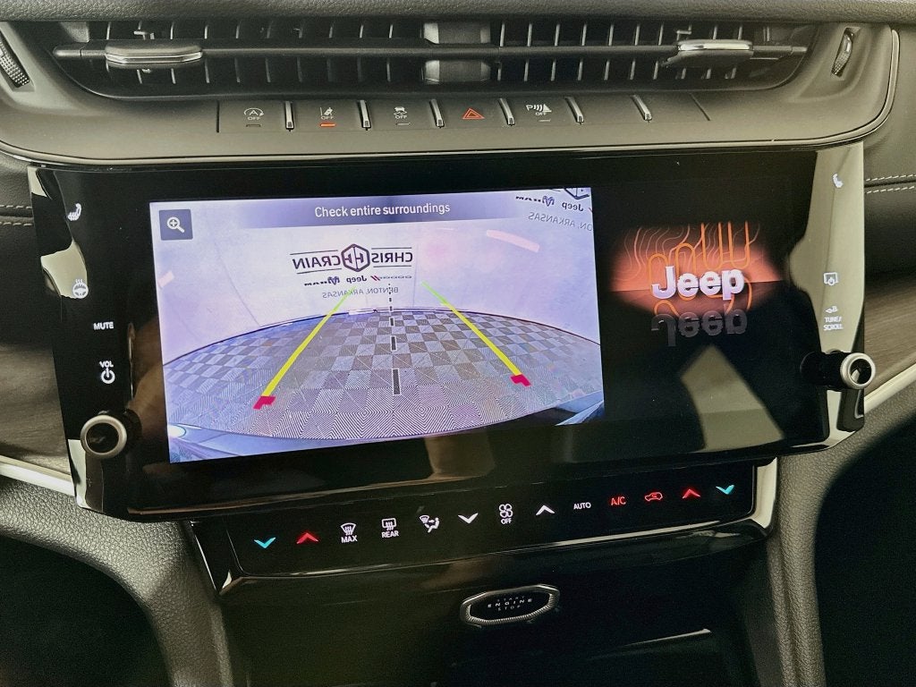 2027 Jeep Grand Cherokee GRAND CHEROKEE LIMITED 4X4