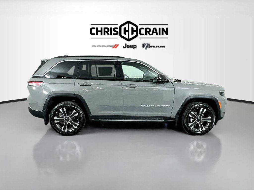 2027 Jeep Grand Cherokee GRAND CHEROKEE LIMITED 4X4