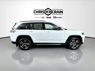 2027 Jeep Grand Cherokee GRAND CHEROKEE LIMITED 4X4