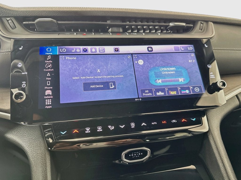 2027 Jeep Grand Cherokee GRAND CHEROKEE LIMITED 4X4