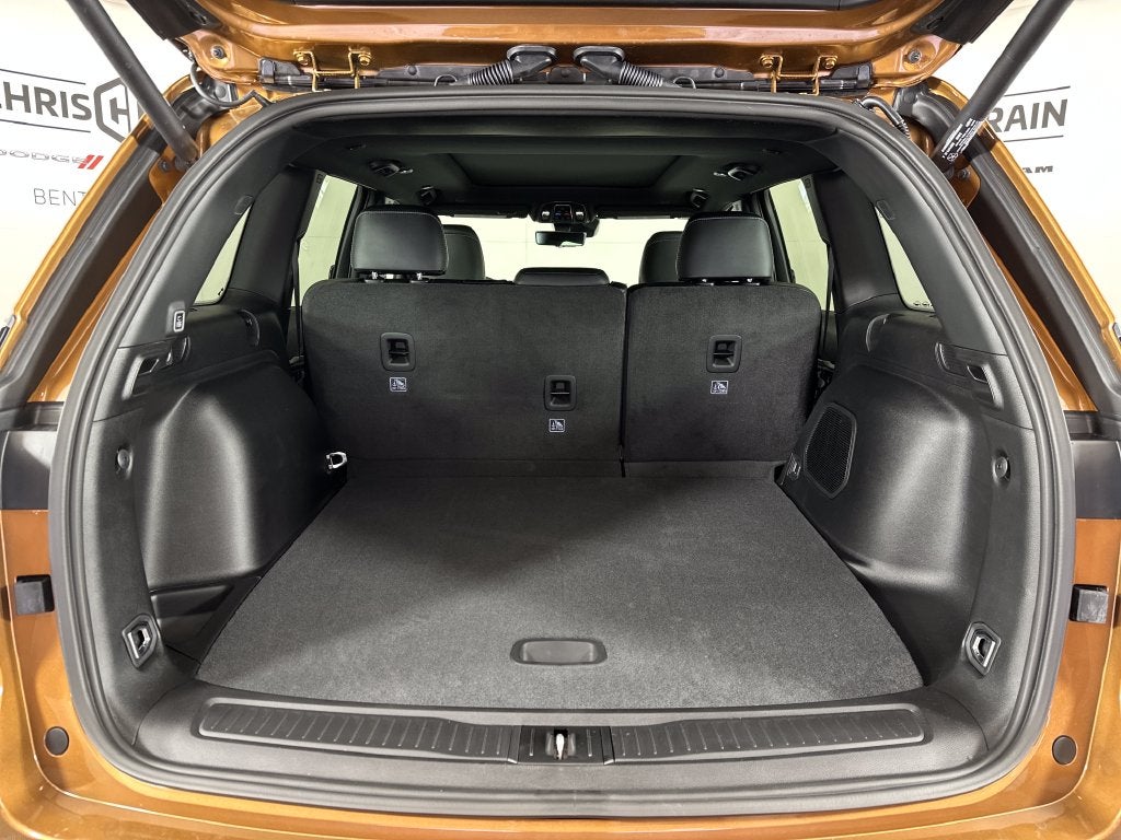 2027 Jeep Grand Cherokee GRAND CHEROKEE LIMITED RESERVE 4X4