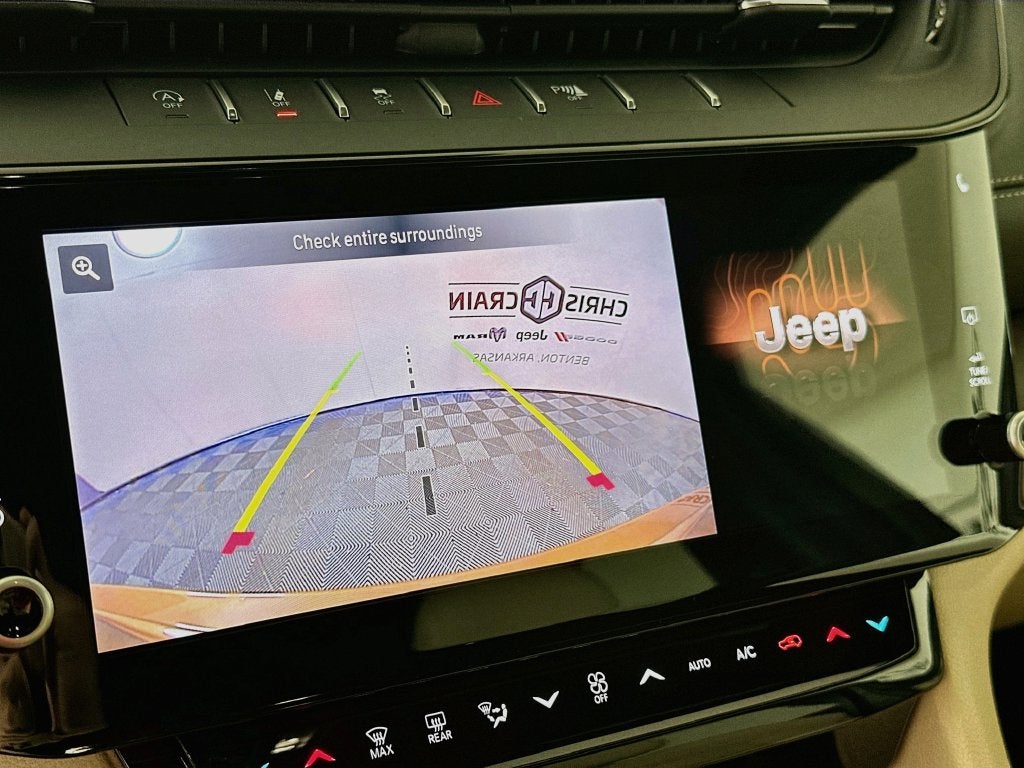 2027 Jeep Grand Cherokee GRAND CHEROKEE LIMITED 4X4