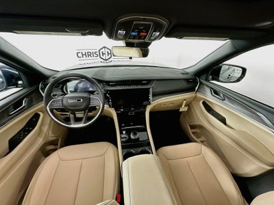 2027 Jeep Grand Cherokee GRAND CHEROKEE LIMITED 4X4