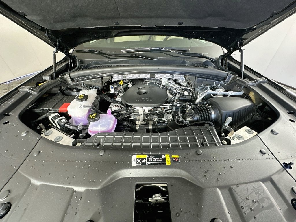 2027 Jeep Grand Cherokee GRAND CHEROKEE LIMITED 4X4