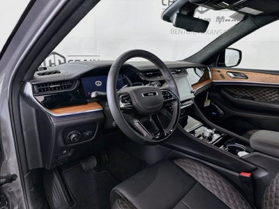 2027 Jeep Grand Cherokee GRAND CHEROKEE SUMMIT 4X4