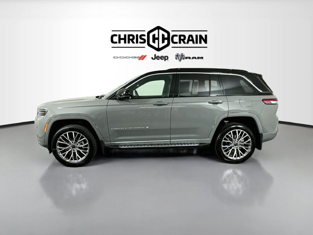 2027 Jeep Grand Cherokee GRAND CHEROKEE SUMMIT 4X4