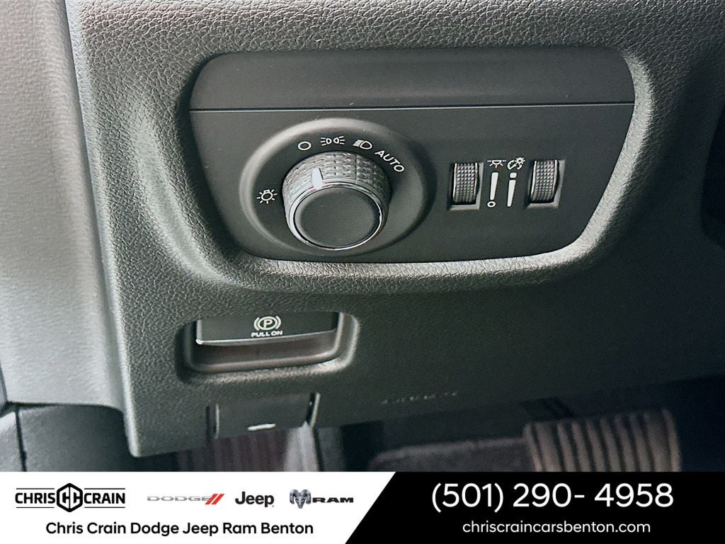 2025 Jeep Grand Cherokee GRAND CHEROKEE L LAREDO X 4X2