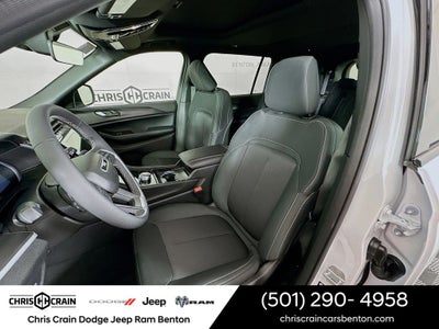 2025 Jeep Grand Cherokee GRAND CHEROKEE L LAREDO X 4X2