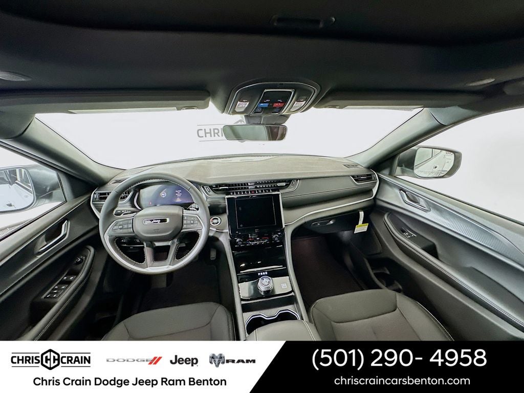 2025 Jeep Grand Cherokee GRAND CHEROKEE L LAREDO X 4X2