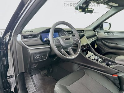 2025 Jeep Grand Cherokee GRAND CHEROKEE L LAREDO 4X2