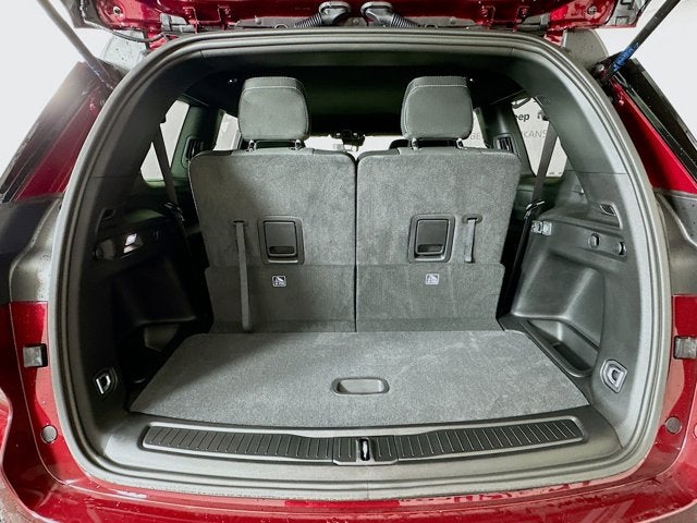 2025 Jeep Grand Cherokee GRAND CHEROKEE L LAREDO 4X2