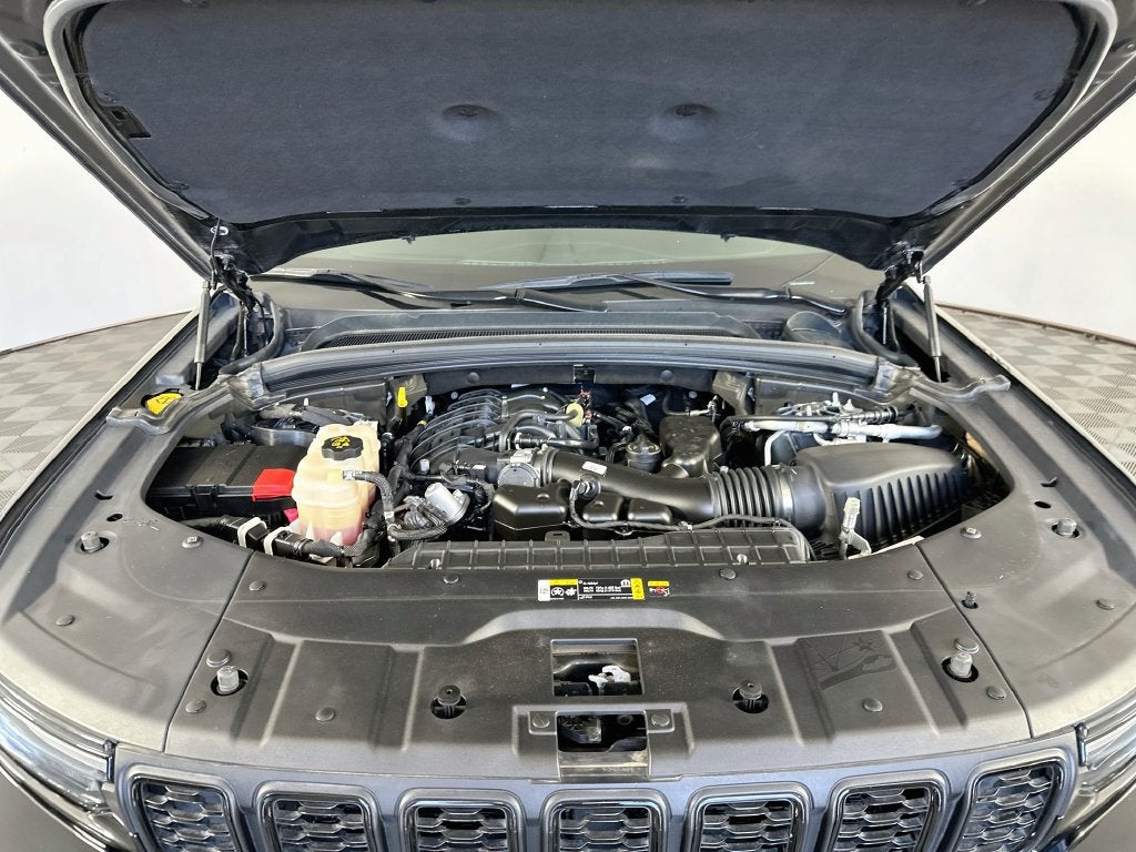 2024 Jeep Grand Cherokee L Altitude 4x4