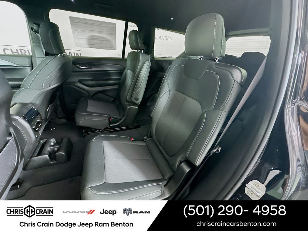 2026 Jeep Grand Cherokee GRAND CHEROKEE L LAREDO 4X4