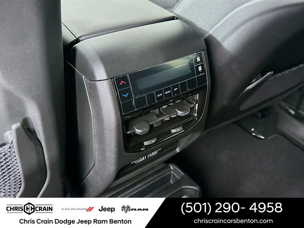 2026 Jeep Grand Cherokee GRAND CHEROKEE L LAREDO 4X4