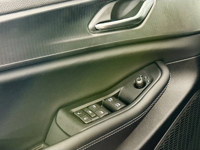 2025 Jeep Grand Cherokee GRAND CHEROKEE L LAREDO 4X4