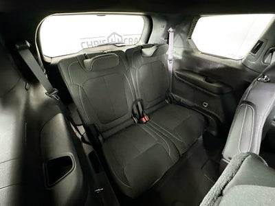 2025 Jeep Grand Cherokee GRAND CHEROKEE L LAREDO 4X4