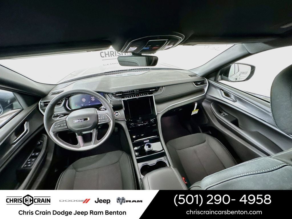 2026 Jeep Grand Cherokee GRAND CHEROKEE L LAREDO 4X4