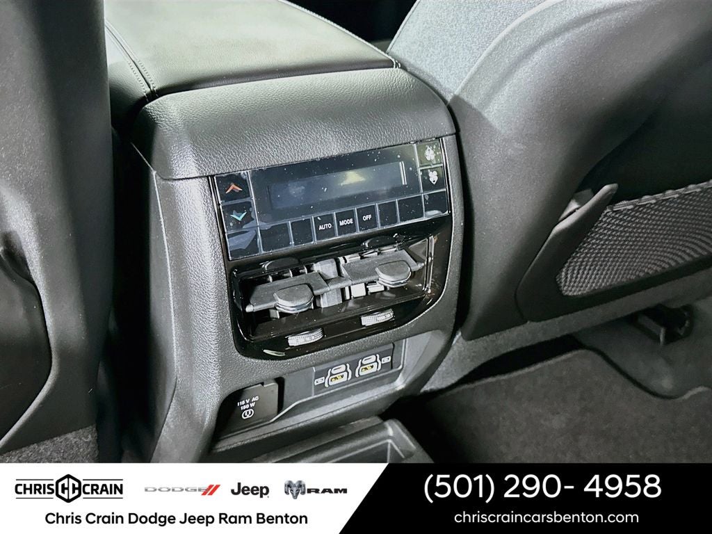 2026 Jeep Grand Cherokee GRAND CHEROKEE L LAREDO X 4X4